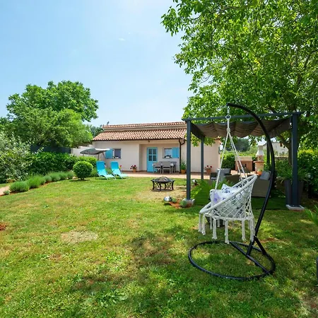 2 Bedroom Stunning In * Šišan