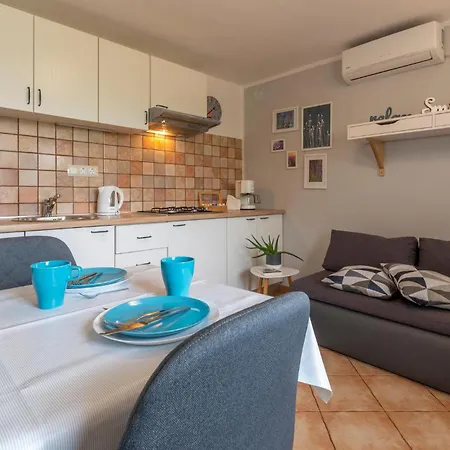Holiday home 2 Bedroom Stunning In Sisan