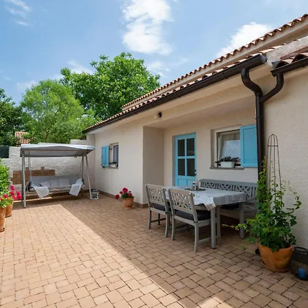 2 Bedroom Stunning In Casa de Férias Šišan